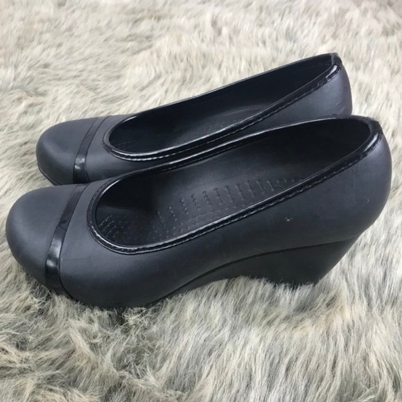 crocs dress flats